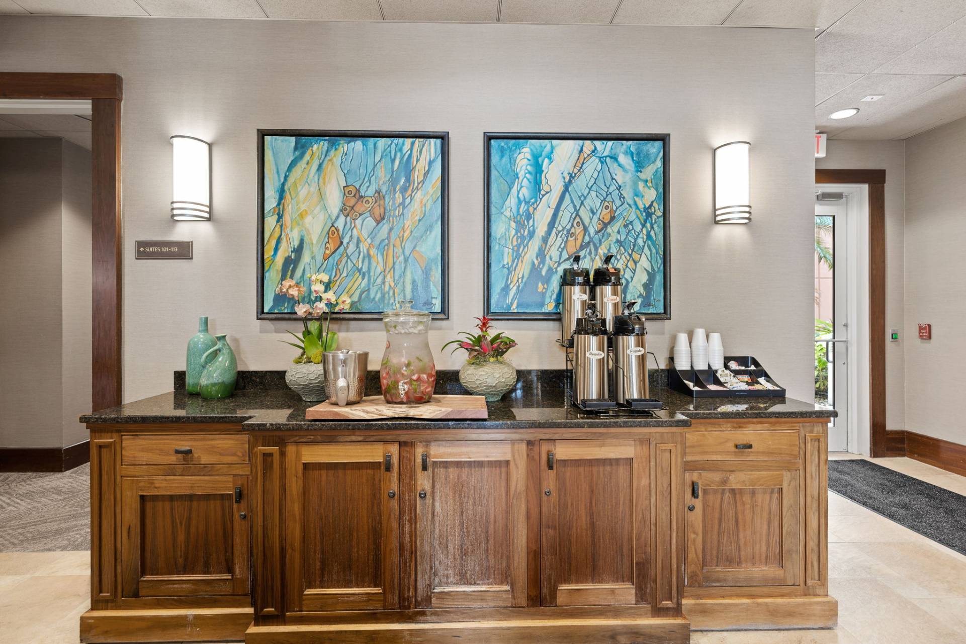 Fort Myers office center with free coffee, tea, and light breakfast offered to clients on Tuesday and Thursday mornings.